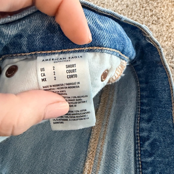 American Eagle High Waisted Stovepipe jeans - Picture 3 of 3